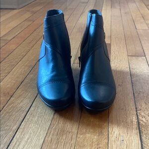 Clarks Black Leather Ankle Booties Sleek Design